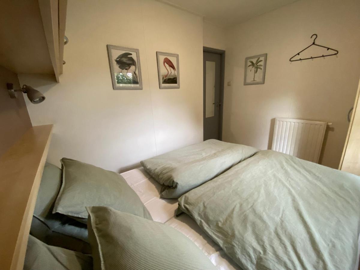 Ruim En Modern Chalet In De Veluwse Bossen Путен Екстериор снимка
